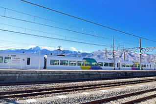 小淵沢駅