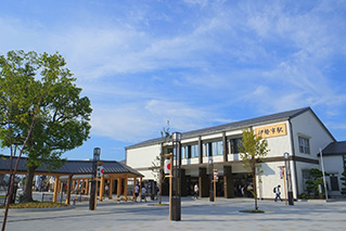伊勢市駅