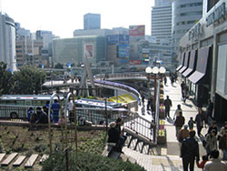 三ノ宮(三宮)駅