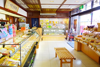 五勝手屋本舗の内観