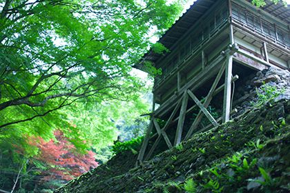 山城のような造りの建物