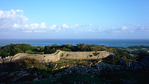 琉球が誇る世界遺産を巡る(その2)～点在する古城を巡りながら、中部から北部へ足をのばす～